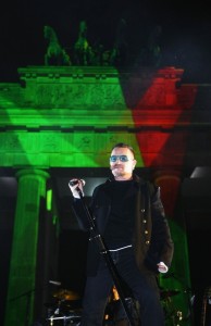 Боно U2