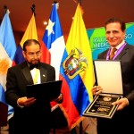Премией Международной Конфедерации Здравоохранения награжден испанский хирург Альберто Лахо