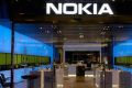 Чистая прибыль Nokia снизилась более чем в два раза