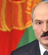 Лукашенко ввел заявительный принцип госрегистрации предприятий