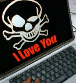 Microsoft назначил награду за создателя вируса