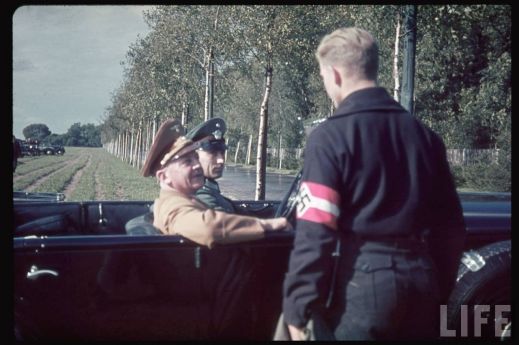 Цветные фотографии нацистской Германии