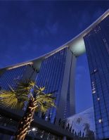 Сингапурское чудо света гостиница Marina Bay Sands