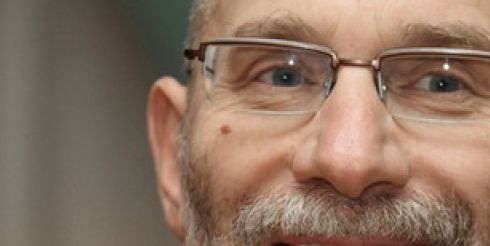Японцы вручат Борису Акунину орден Восходящего солнца
