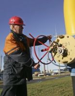 "Газпром" потребовал от "Белтрансгаза" оплаты задолженности на $230 млн
