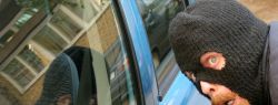 Защитим автомобиль от угона
