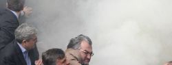 А что вас отвлекает во время работы?