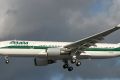 Экипаж Alitalia принял роды