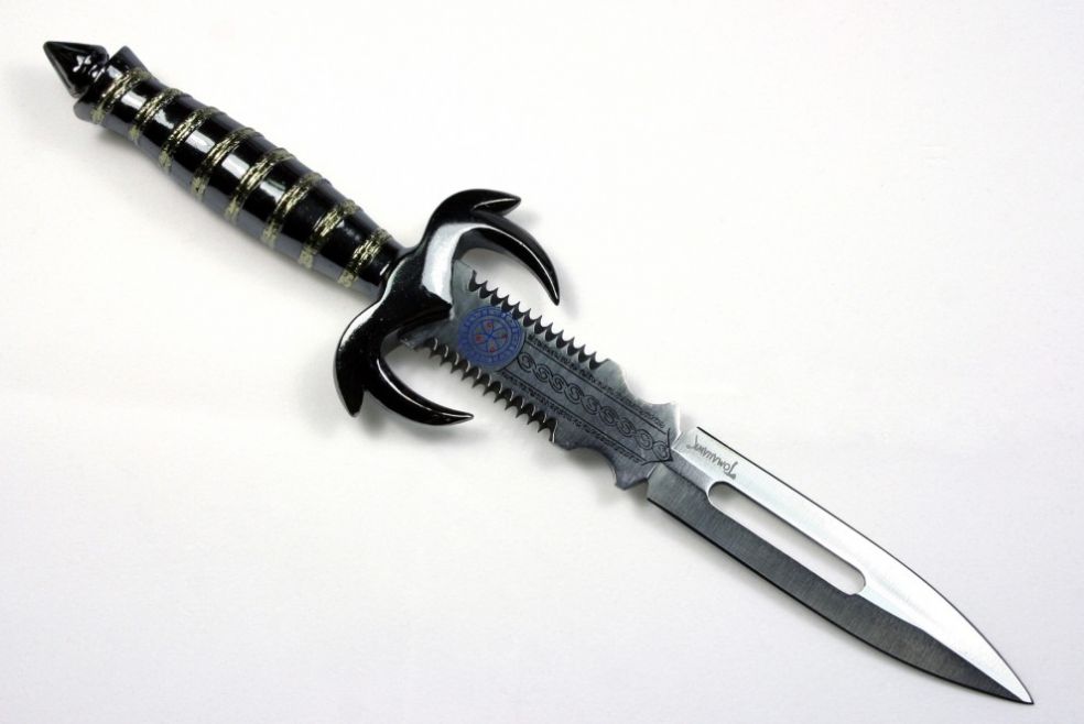 Knife - a mystical object Нож - мистический предмет