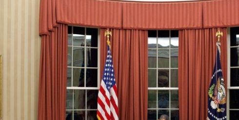 Офис президента США закроют на ремонт
