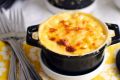 Макароны с сыром запеченные в горшочках