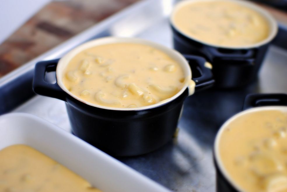 Макароны с сыром запеченные в горшочках фото-рецепт Макароны с сыром запеченные в горшочках фото-рецепт