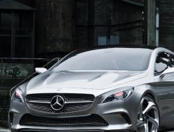 Mercedes-Benz показал изображение нового концепта