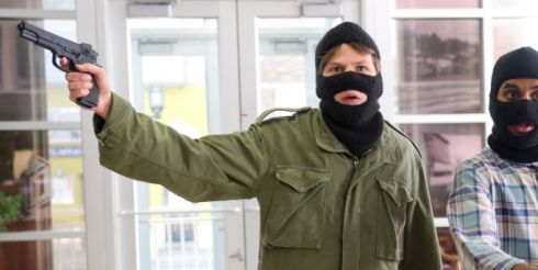 Как действовать при попытках ограбления