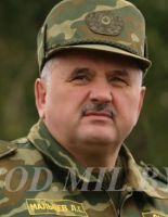 Лукашенко объявил выговор Наумову и Кузнецову, а Мальцева наградил орденом