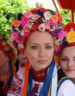 Украинки «помолодели» на 5 лет, а украинцы – на 2 года