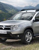Цена Renault Duster провоцирует людей вставать в очереди за машиной