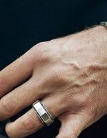 Бижутерия: аксессуары для настоящих мужчин