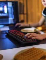 Игровой стол на заказ – идеальное решение для геймера