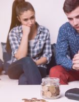 Как распознать скрытые финансовые проблемы в отношениях?