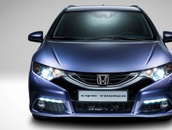Honda привезет во Франкфурт серийный универсал Civic