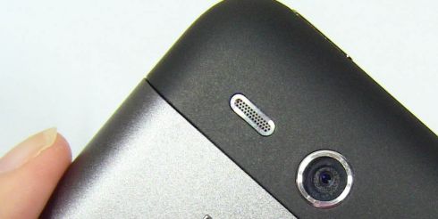 Порностудия угрожает подать в суд на HTC