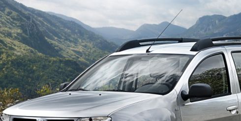 Цена Renault Duster провоцирует людей вставать в очереди за машиной
