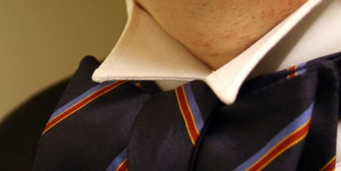 Суровую индивидуальность подчеркнет галстук-бабочка
