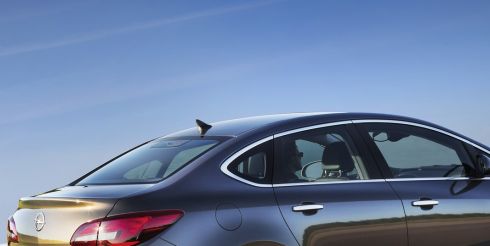 Лучшие автомобили от компании Опель