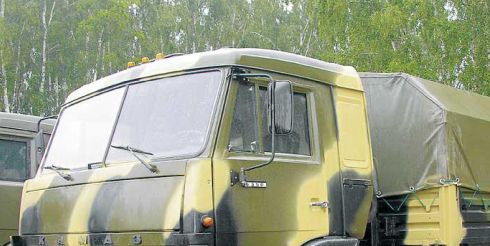 Армейский автомобиль КамАЗ