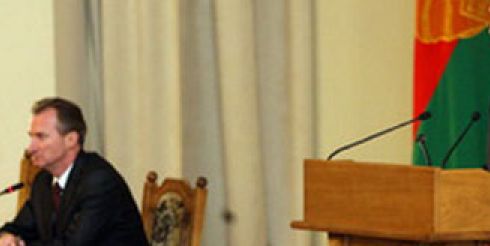 Лукашенко намерен баллотироваться в президенты в 2011 году