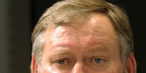 Затулин советует Лукашенко просчитать шансы на победу в "молочной войне"