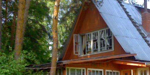 Баки из нержавейки — незаменимая вещь на даче