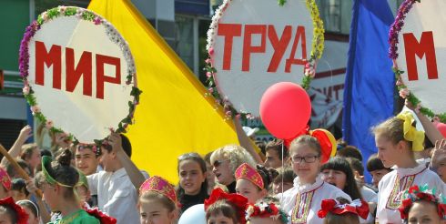 Празднование 1 Мая в разных странах