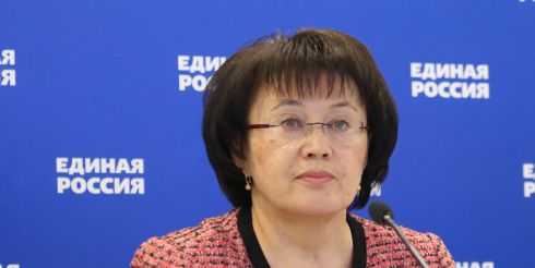 «Единая Россия» настаивает на справедливой зарплате для медиков во всех регионах страны»