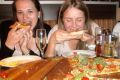 Отмечаем день рождения в …туалете