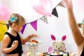 Чем украсить квартиру для детской костюмированной вечеринки?