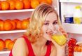 Улучшить самочувствие можно не только таблетками, но и соками из свежих ягод и трав.