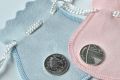Младенцам, рожденным в один день с британским наследником, подарят серебряные пенни