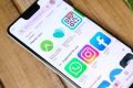 Магазины Google Play и App Store ограничивают работу в РФ: что ждет пользователей