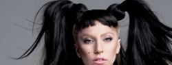 Альбом «Born This Way» Леди Гага возглавил британский чарт