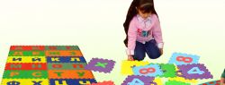 Чтобы ребенок развивался, ему должно хватать игрушек!.