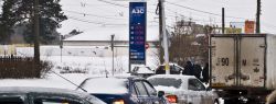 Из-за многокилометровых пробок москвичи ночевали в машинах