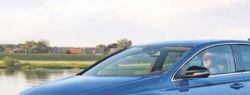 Volkswagen выпустит новую Golf СС в 2015 году
