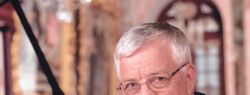 «Новая волна» осталась без Раймонда Паулса