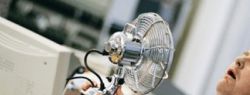 Учет рабочего времени летом: как настроить команду на работу?