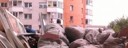 Как решить проблему с вывозом строительного мусора