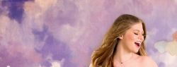 Певица Zoe Straub с песней Loin d’ici будет представлять Австрию на конкурсе «Евровидение 2016»