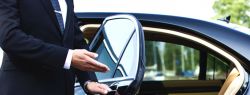 Отпуск в другой стране – где лучше заказать трансфер
