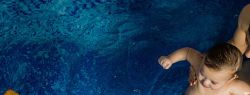 Бассейн для грудничков в Киеве в фитнес-клубе «София Sport»